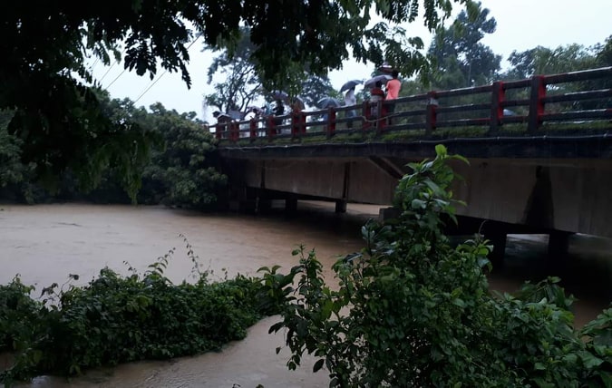 খুটাখালীতে রেলের রাস্তা এখন গলার কাঁটা!