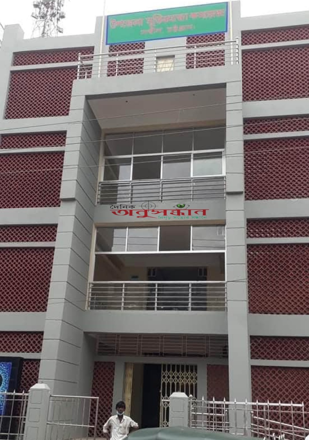 সন্দ্বীপের প্রাণকেন্দ্রে উদ্বোধনের অপেক্ষায় মুক্তিযোদ্ধা কমপ্লেক্স ভবন