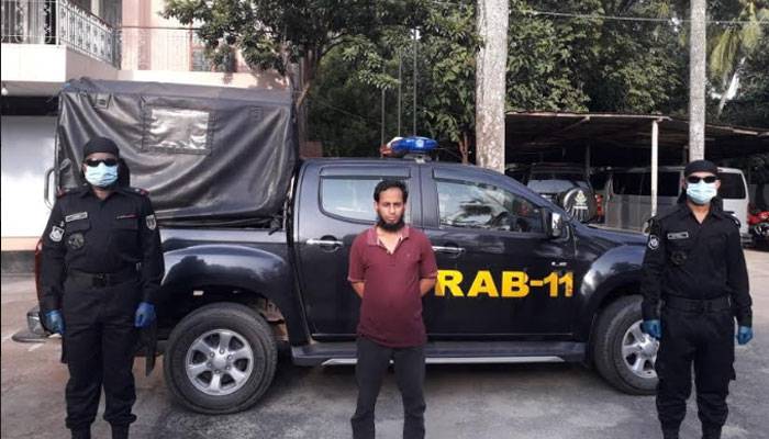কম্পিউটারের দোকানেই তৈরি হতো করোনার ভুয়া রিপোর্ট, র‌্যাবের ফাঁদে ধরা