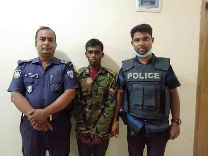 ঈদগাঁহতে সেনাবাহিনীর পোশাকসহ ভুয়া সার্জেট আটক