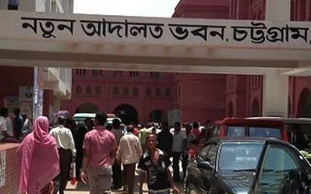 চট্টগ্রামে কিশোরের আত্মহত্যা: এসআইয়ের বিরুদ্ধে মামলা