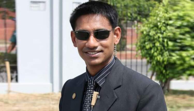 গুলি করার পৌনে দু'ঘন্টা পর হাসপাতালে নেয়া হয় মেজর সিনহাকে! 