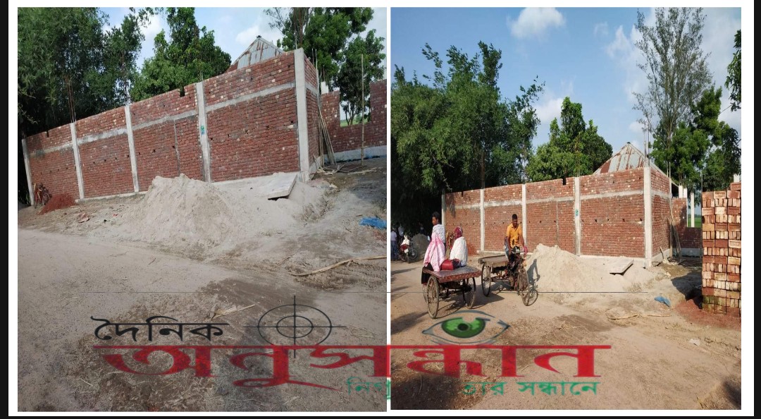 নাচোলে অবৈধভাবে সরকারি জায়গা দখল করে বাড়ি নির্মাণের অভিযোগ
