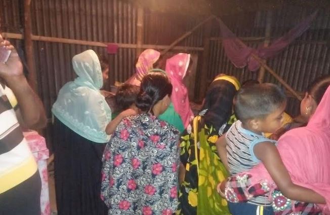 মাগুরায় মেয়াদ উত্তীর্ণ কোমল পানীয় পানে ভাই-বোনের মৃত্যু  