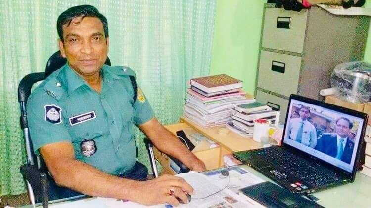ইয়াবা ব্যবসায়ী গণধোলাইয়ের শিকার হয়ে মরলে, স্থানীয় ওসি কেন ক্লোজ হবেন?