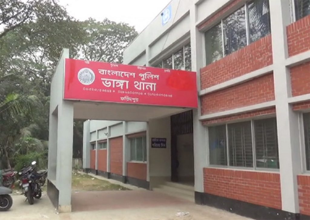 মাছ ধরাকে কেন্দ্র করে মারামারি, ধারালো অস্ত্র দ্বারা ২ ভাই নিহত 