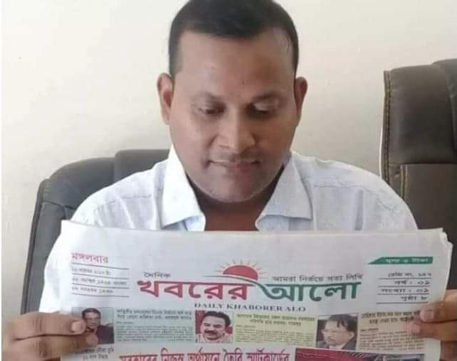 দৈনিক খবরের আলো’ এর সম্পাদক ও প্রকাশক এর উপর সন্ত্রাসী হামলা