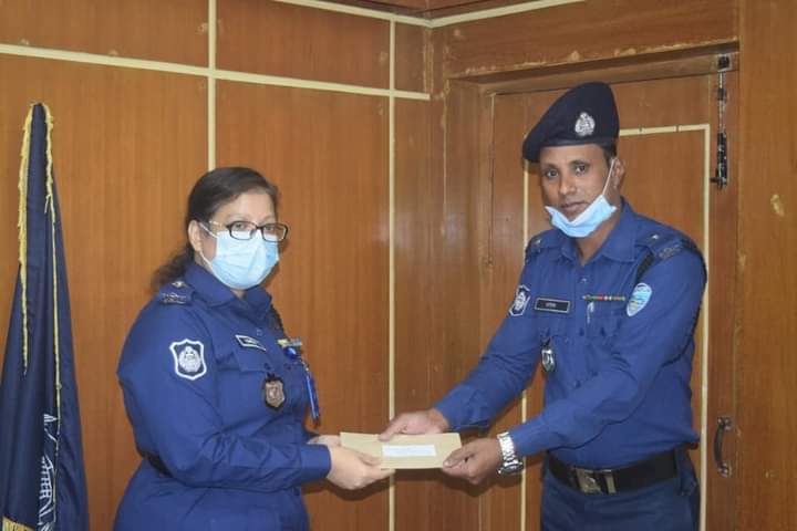 বান্দরবানের লামা থানার এএসআই রাম প্রসাদ তৃতীয় বারের মত জেলায় শ্রেষ্ঠ