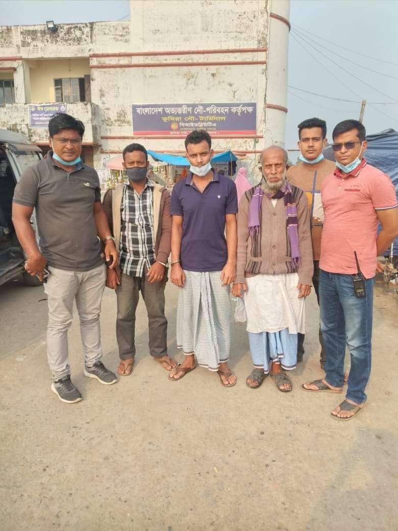 সন্দ্বীপে সফিক হত্যা মামলার প্রধান আসামী কুখ্যাত সন্ত্রাসী মাহফুজসহ আটক -৩