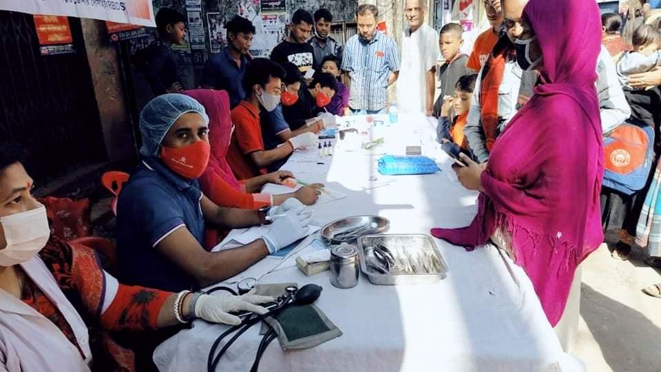 নতুনবর্ষ বরণে রক্তিম ব্লাড ডোনার সোসাইটি  দিনব্যাপী ফ্রী ব্লাড গ্রুপিং ও স্বাস্থ্য সেবা ক্যাম্পিং