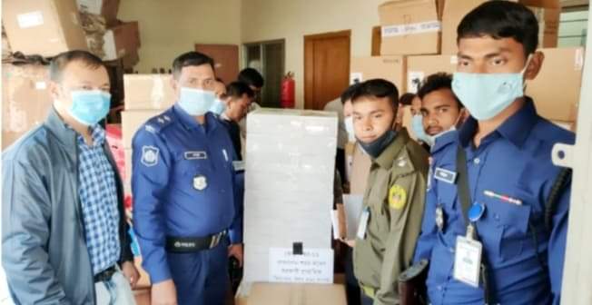 বান্দরবানে রাত পোহালেই ভোট, ১৩ টি ভোট কেন্দ্রে পৌছলো নির্বাচনী সরঞ্জাম