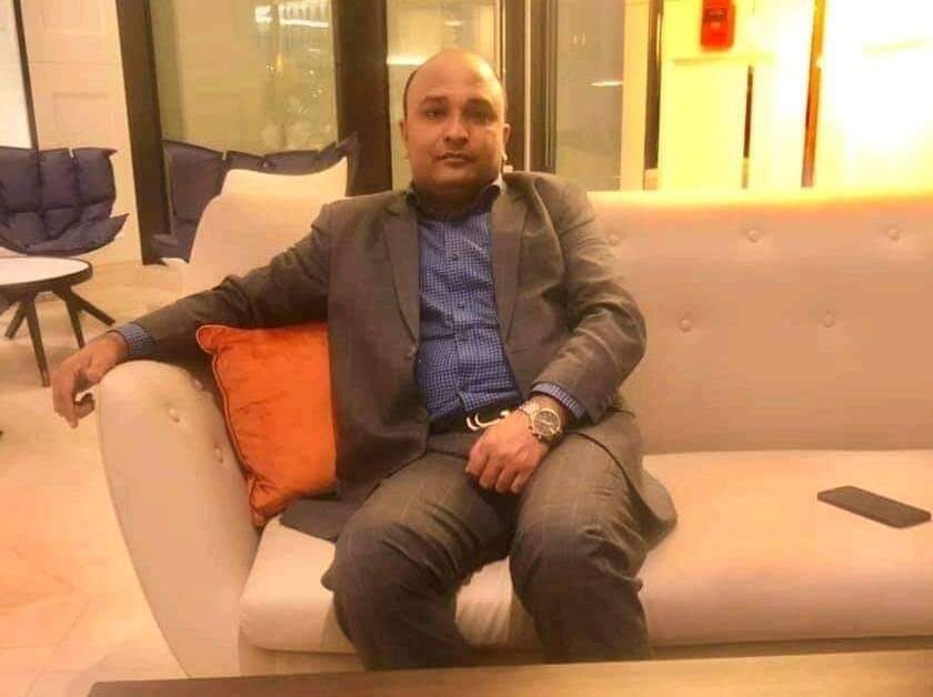 ভুয়া সাংবাদিক আহমদ কবিরকে আটক করে বায়েজিদ থানায় হস্তান্তর করেছে সেনাবাহিনী 