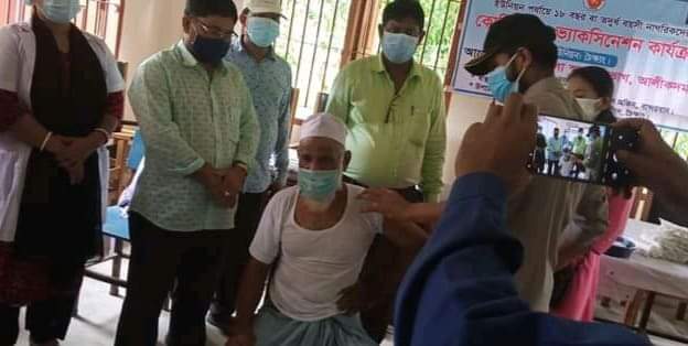 আলীকদম উপজেলায় জনসাধারণের  টিকাদান কার্যক্রম অনুষ্ঠিত