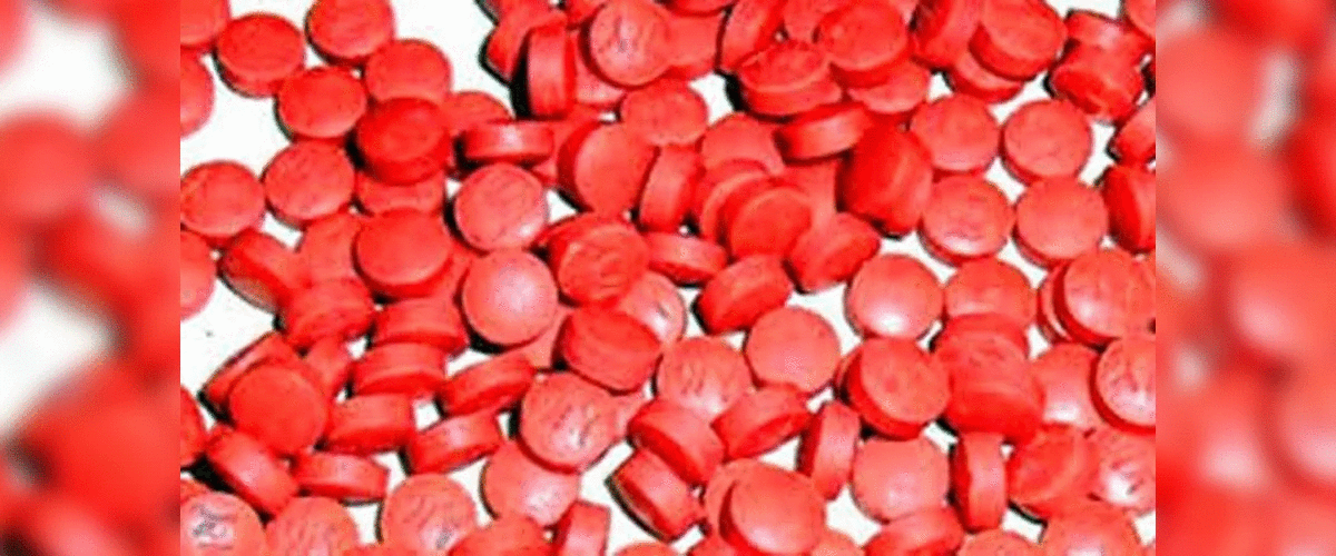 পুটেরঝিরি থেকে ১০ হাজার পিস ইয়াবাসহ আটক -২