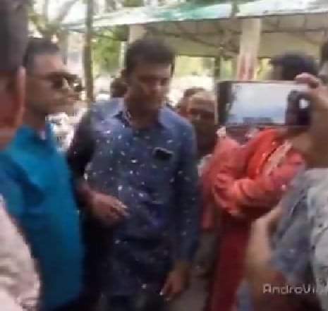 সন্দ্বীপে কোস্টগার্ডের বিরুদ্ধে অভিযোগ তুলে জেলেদের বিক্ষোভ 