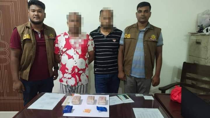 সিএমপি ডিবি'র অভিযানে ৭০০০ পিস ইয়াবা সহ গ্রেফতার ০২