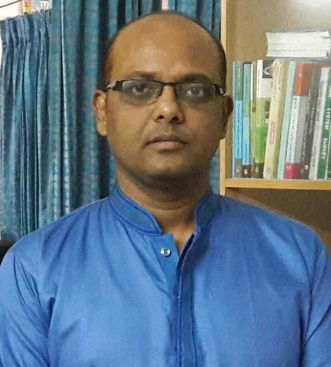 চাঁপাইনবাবগঞ্জ পলিটেকনিক ইনস্টিটিউটের সুযোগ্য অধ্যক্ষের প্রতি শিক্ষার্থীদের পাহাড়সম শ্রদ্ধা 
