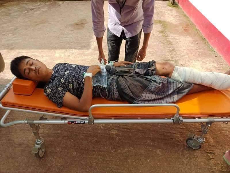 সীমান্তে স্থল মাইন বিস্ফোরণে উড়ে গেছে এক উপজাতি যুবকের পা