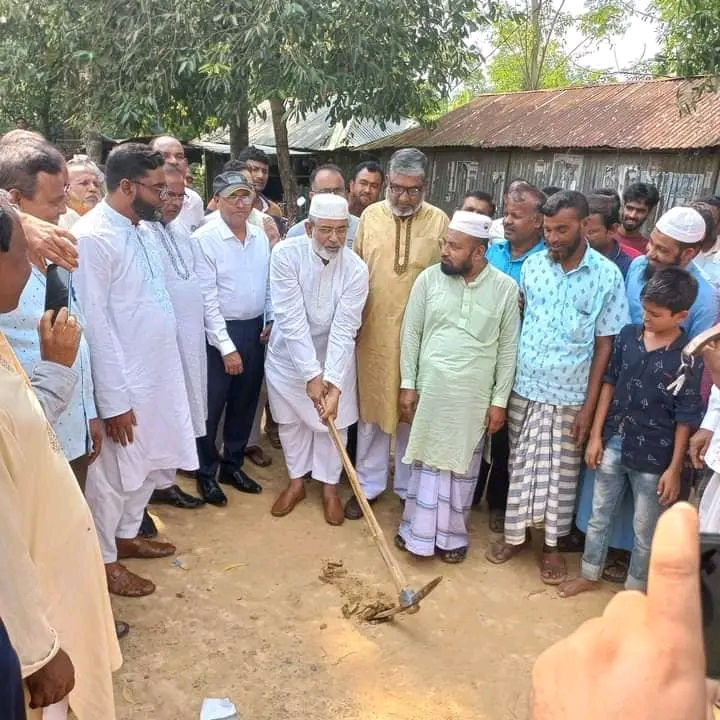 টাঙ্গাইলের মধুপুরে ৪টি পাঁকা রাস্তার শুভ উদ্বোধন 