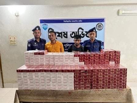 নাইক্ষ্যংছড়িতে বিদেশী সিগারেটসহ আটক- ২ মাইক্রো জব্দ