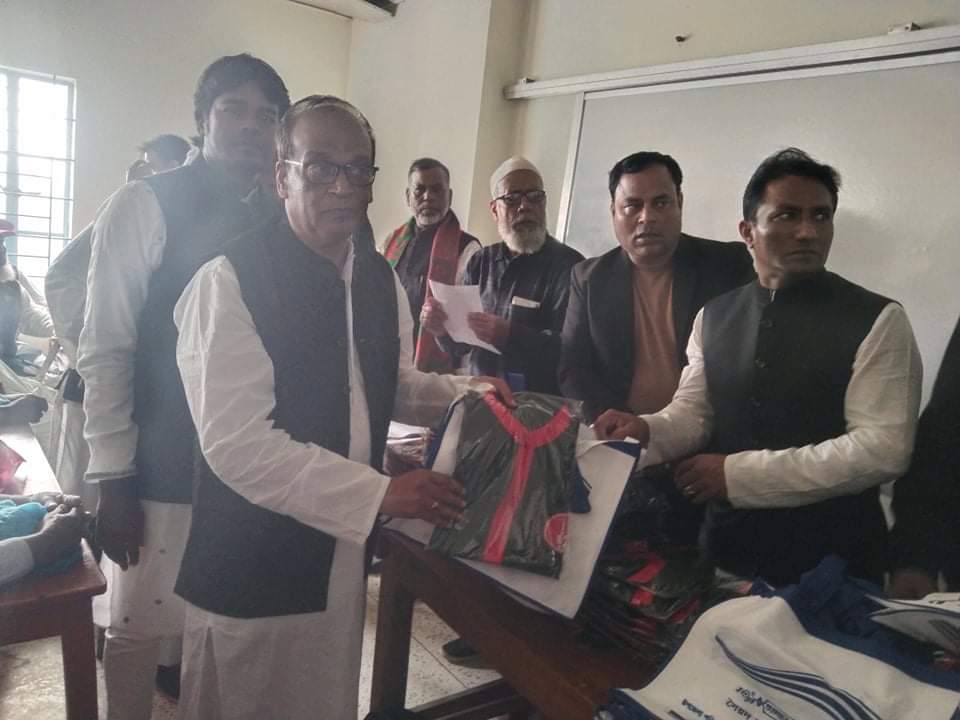 চাঁপাইনবাবগঞ্জে শহীদ বুদ্ধিজীবী দিবস ও  বীরশ্রেষ্ঠ শহীদ ক্যাপ্টেন মহিউদ্দীন জাহাঙ্গীর’র ৫১ তম শাহাদৎবার্ষিকী পালিত 