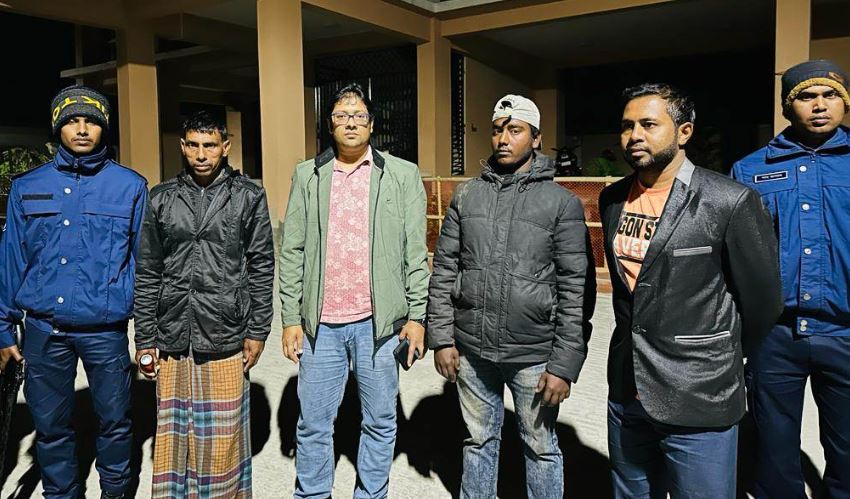খাস জমির মাটি চুরিতে সন্দ্বীপে আটক দুই, লাখ টাকা জরিমানা