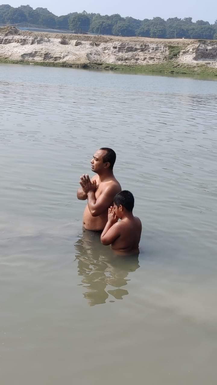 চাঁপাইনবাবগঞ্জের শিবগঞ্জে সনাতনধর্মাবলম্বীদের তর্তীপুর-গঙ্গাস্মান মেলা অনুষ্ঠিত 