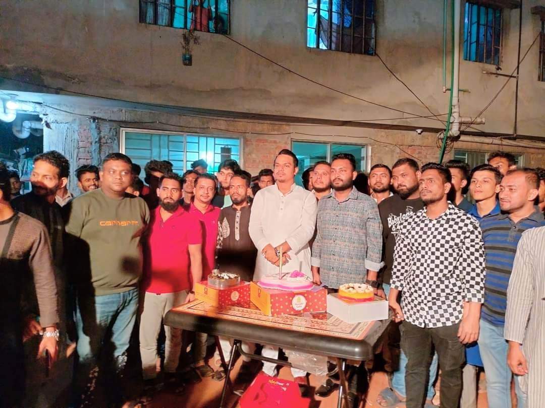 যুবলীগ নেতা সাদমান আজম আসিফ এর শুভ জন্মদিন পালন