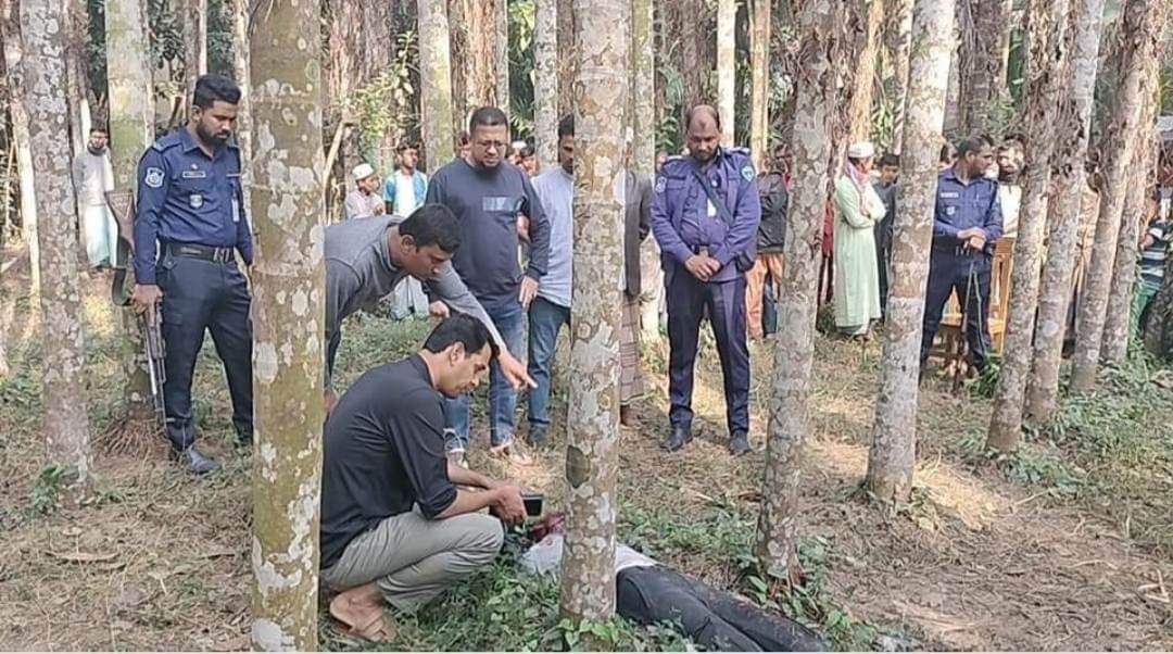 ঈদগাঁওতে ইজিবাইক চালকের মরদেহ উদ্ধার 