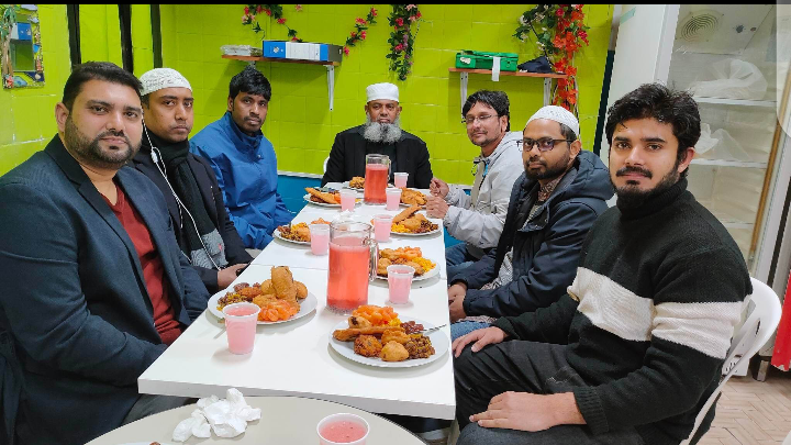 ভেনিস বাংলাদেশ প্রেসক্লাব ইতালির  সাংবাদিকদের সম্মানে ইফতার  