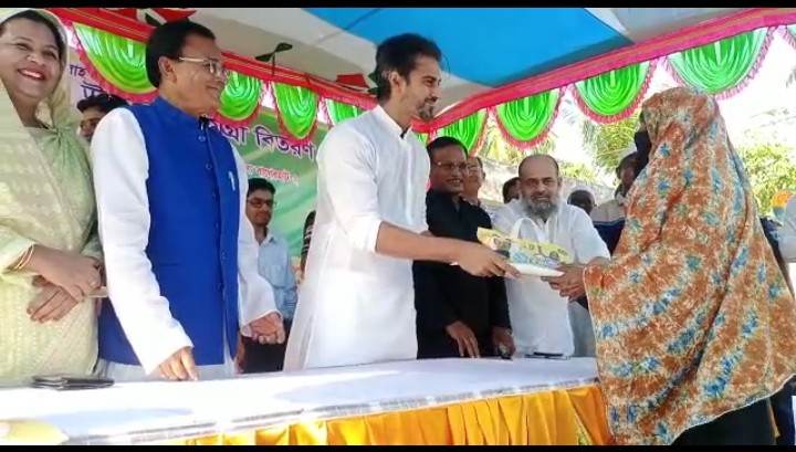 শেখ তন্ময় এমপির ঈদের শুভেচ্ছা বিনিময়