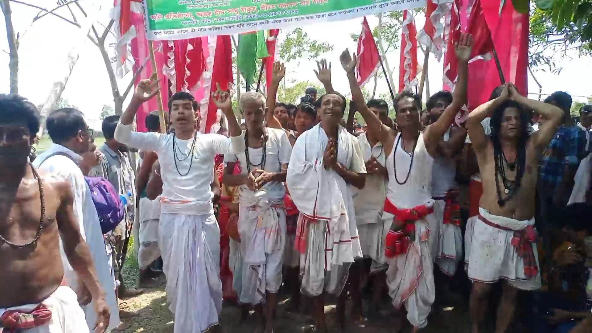 ভক্তদের পদচারণায় মুখরিত বাগেরহাটের গোপাল সাধুর মেলা