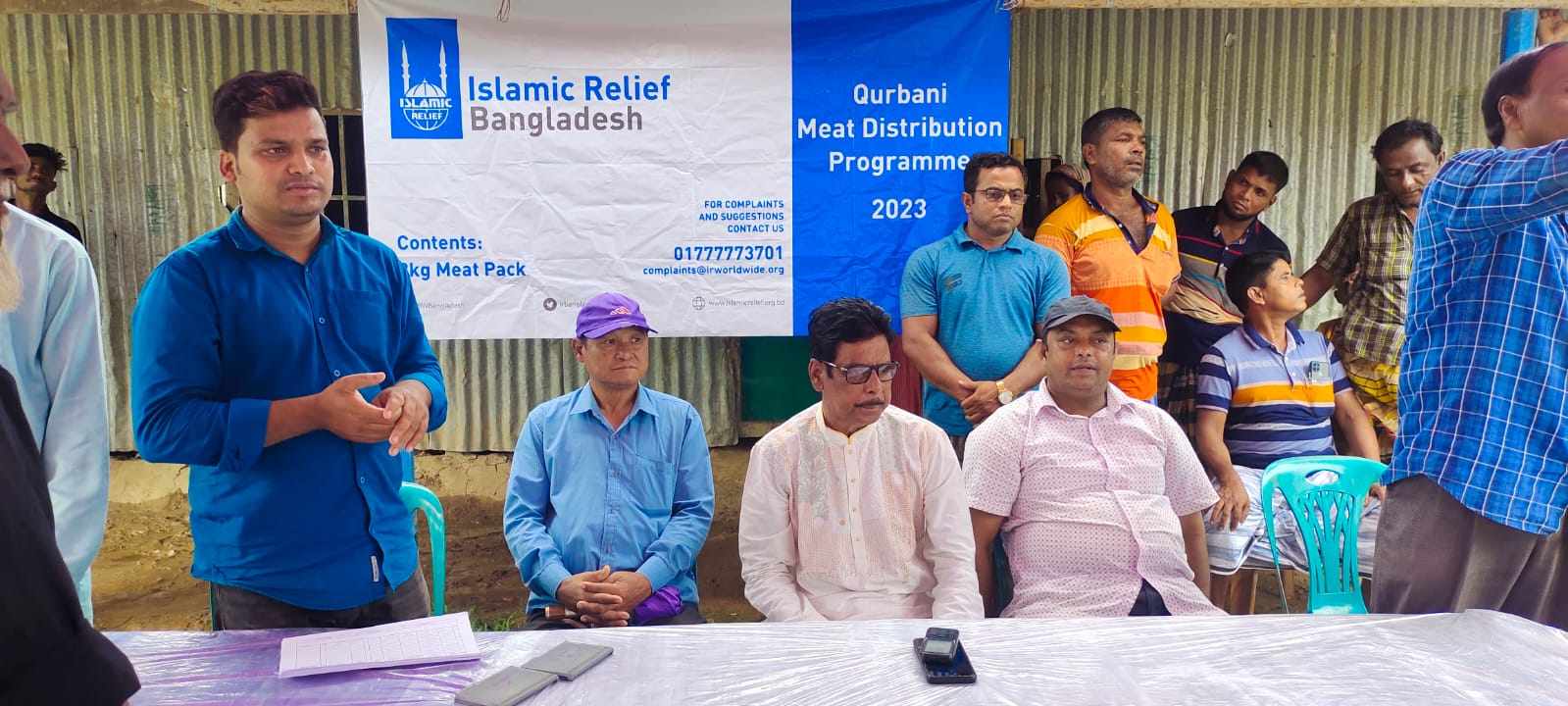 মধুপুর উপজেলায় ইসলামিক রিলিফ এর কোরবানির গোশত বিতরণ কর্মসূচি 