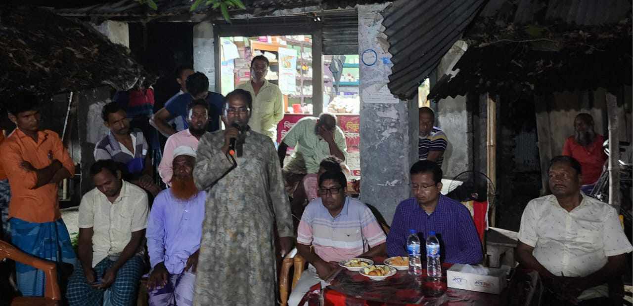 উন্নয়নের ধারা অব্যাহত রাখতে নৌকা মার্কায় ভোট দিন-তেলকুপিতে পথ সভায় ডা: শিমুল এমপি