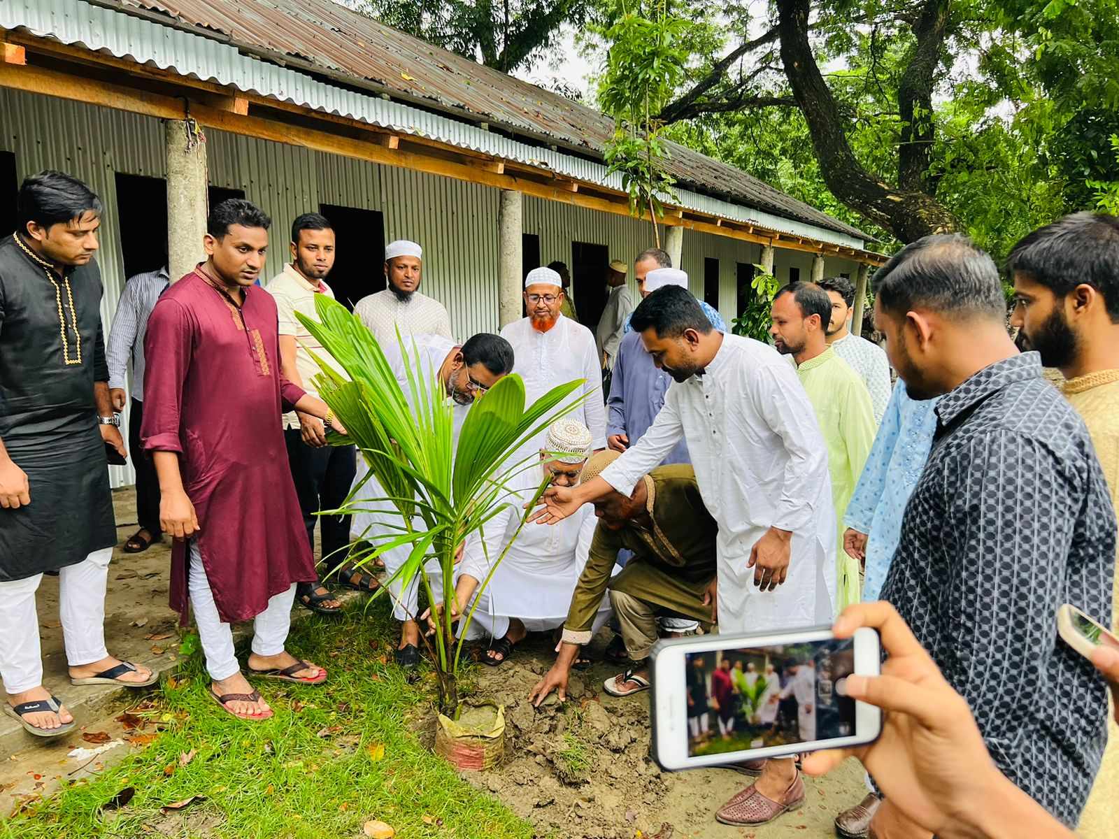 জামালপুর জেলা ইসলামপুর উপজেলার পশ্চিম এলাকার ঐতিহ্যবাহী বিদ্যাপীঠ এস.এন.সি আদর্শ কলেজ