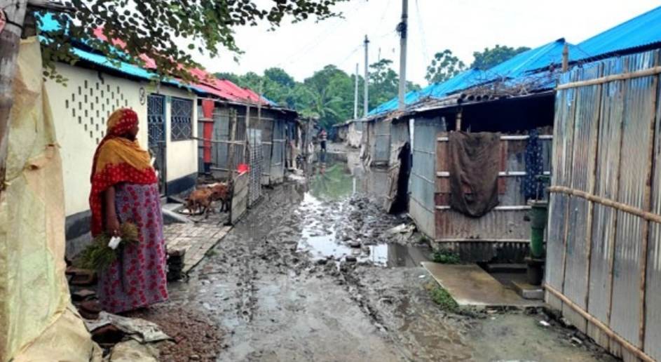 শিবগঞ্জে আশ্রয়ন ও গুচ্ছ গ্রামের নয় হাজার লোকের বদলিয়েছে জীবন