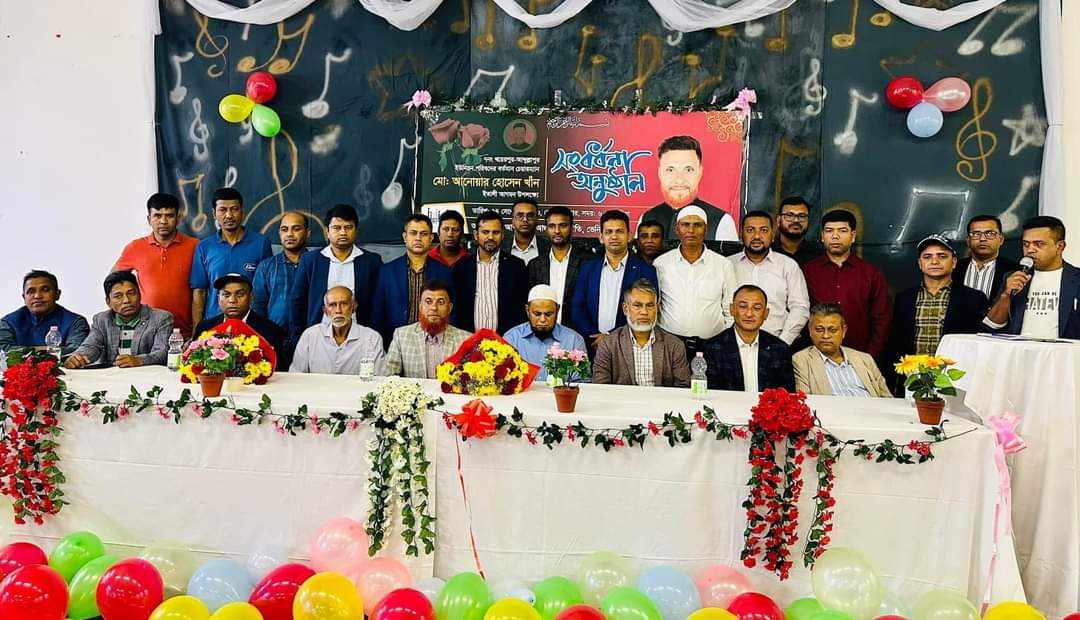ইতালির ভেনিসে চেয়ারম্যান আনোয়ার হোসেন খাঁন কে সংবর্ধনা  প্রদান 