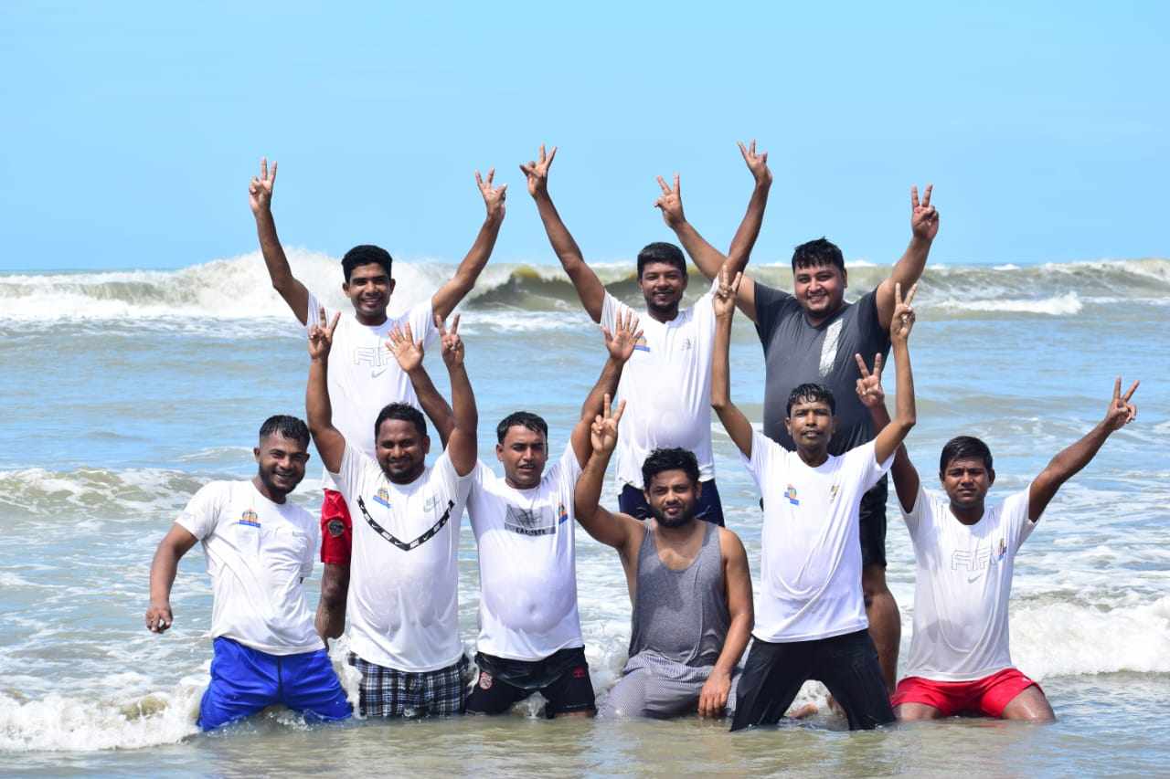 ২০০৪ ব্যাচের শিক্ষার্থীদের মিলনমেলা ও প্রীতি মিনিবার ফুটবল ম্যাচ সম্পন্ন