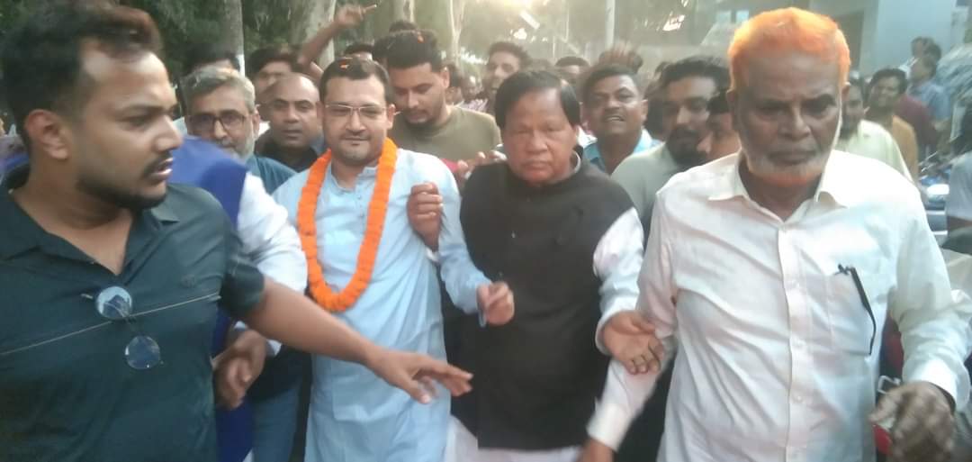 চাঁপাইনবাবগঞ্জ পৌর মেয়র মুখলেসুর রহমানের উচ্চ আদালতে জামিনে মুক্তি লাভ  