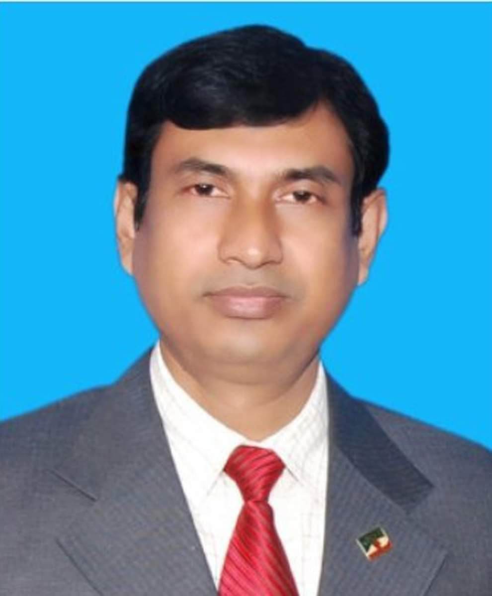 নবাবগঞ্জ সরকারি কলেজের অধ্যক্ষ হিসেবে দায়িত্ব নিলেন প্রফেসর ড. মাযহারুল ইসলাম তরু
