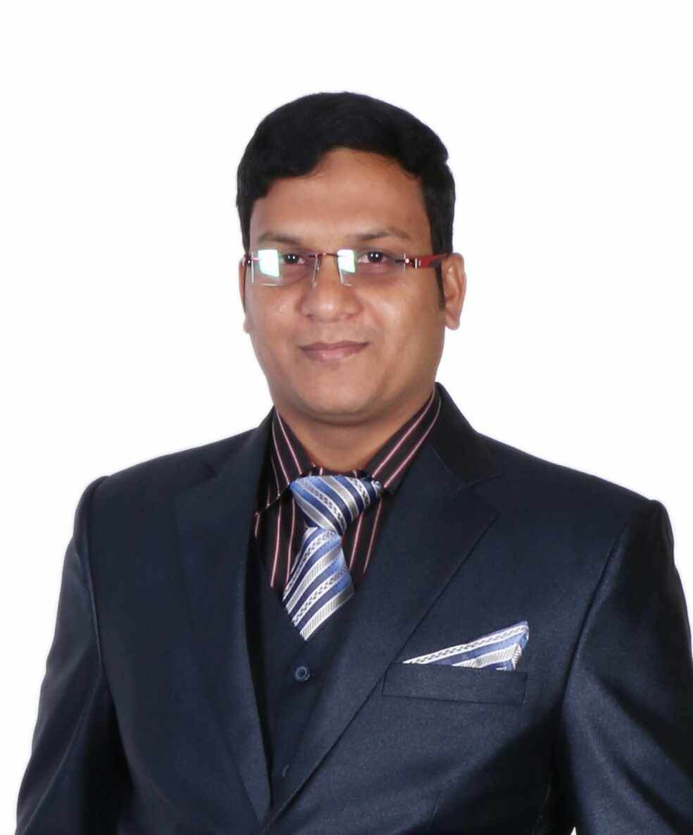 ভোলাহাটে সাংবাদিক রুবেলের বাড়িতে পুলিশের অভিযান