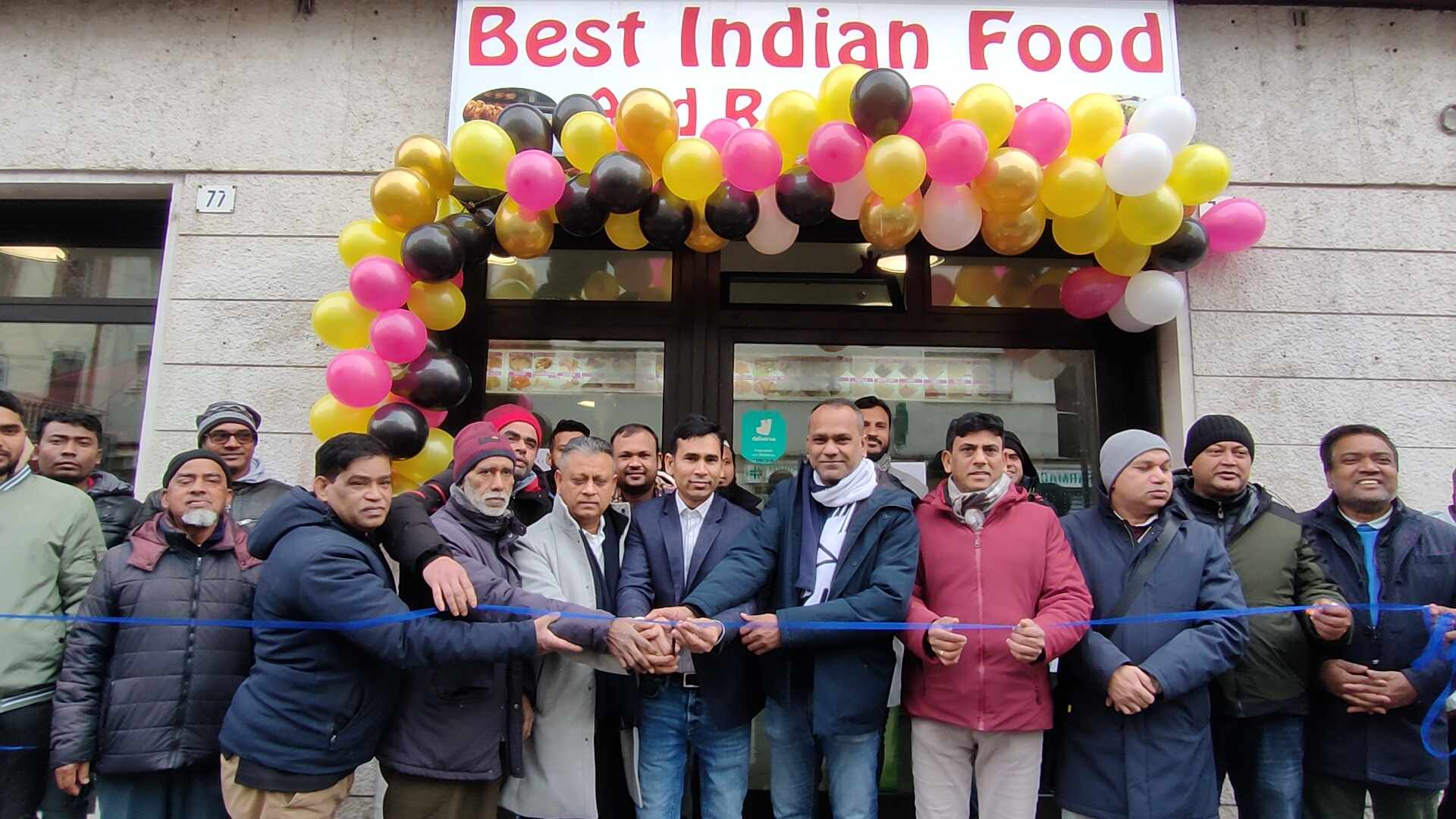 ইতালির ভেনিসে বাংলাদেশী মালিকানাধীন বেস্ট ইন্ডিয়ান ফুড এন্ড রেস্টুরেন্টের উদ্ভোধন 