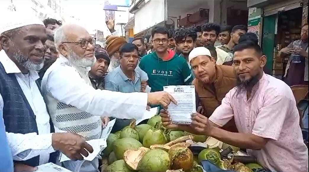 সাবেক এমপি অধ্যাপক শাজাহান মিয়ার নেতৃত্বে শিবগঞ্জ উপজেলা বিএনপির  লিফলেট বিতরণ