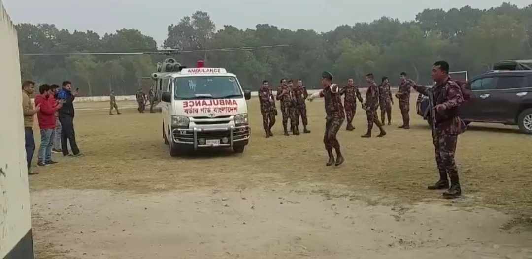 বিএসএফ'র গুলিতে নিহত ররইশুদ্দীনের নিথর দেহ ফিরল গ্রামের বাড়িতে