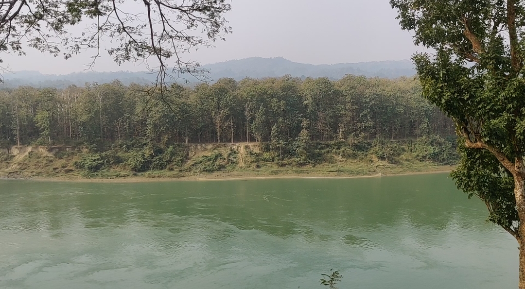 কাপ্তাই লেকের পানিস্বল্পতায় কমেছে বিদ্যুৎ উৎপাদন