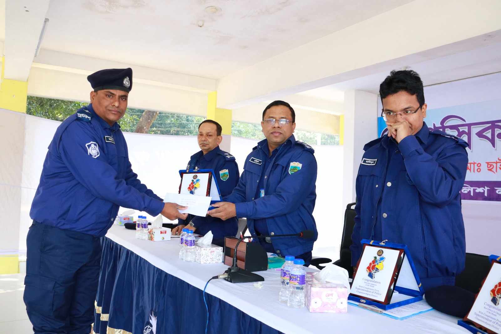 চাঁপাইনবাবগঞ্জ সদর মডেল থানায় পরপর দুইবার শ্রেষ্ঠ এএসআই হলেন জাকারিয়া 