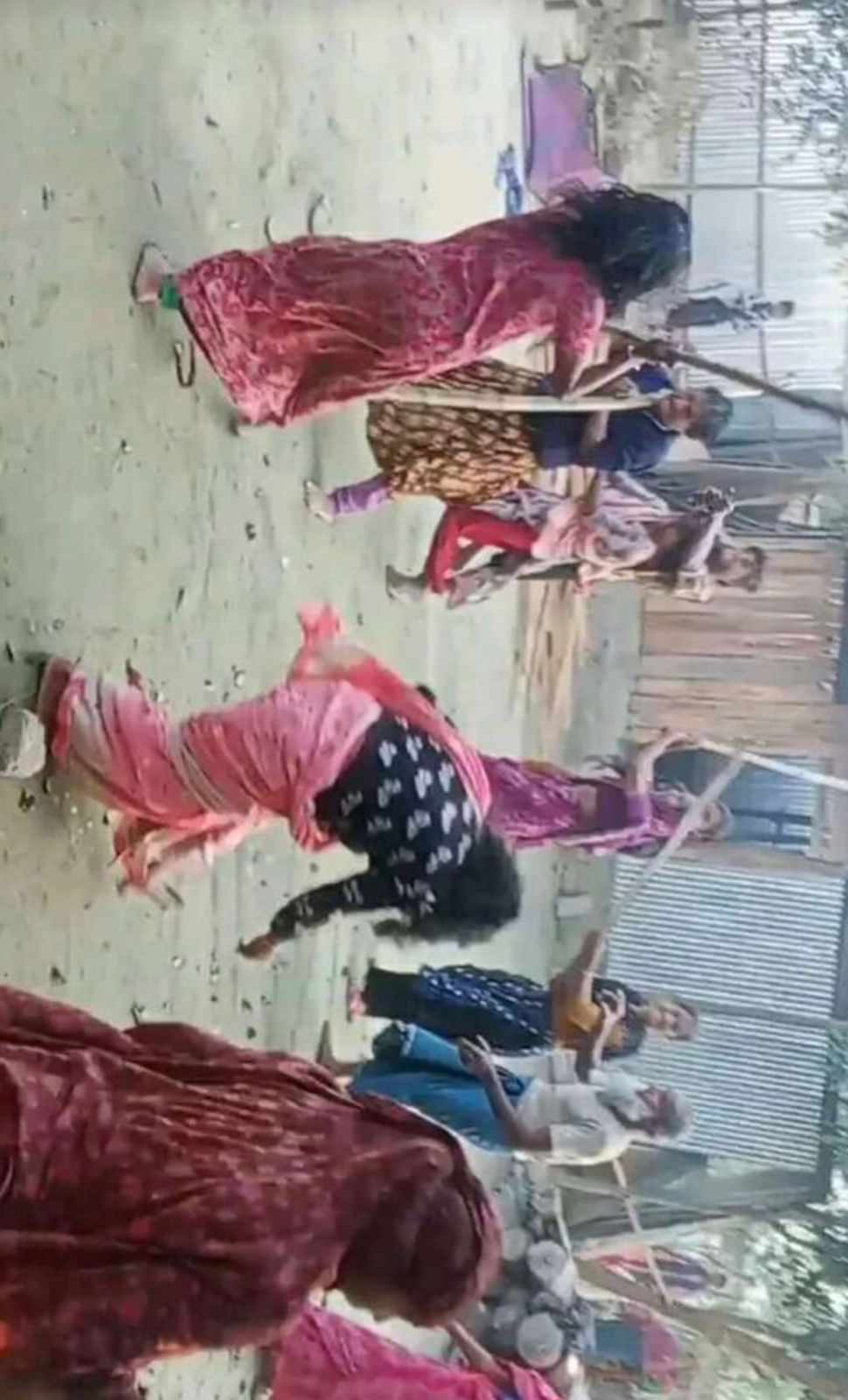 মধুপুরে মামলায় জামিনে এসে স্বাক্ষী সহ পরিবারের লোকজনকে মারপিট করার অভিযোগ 