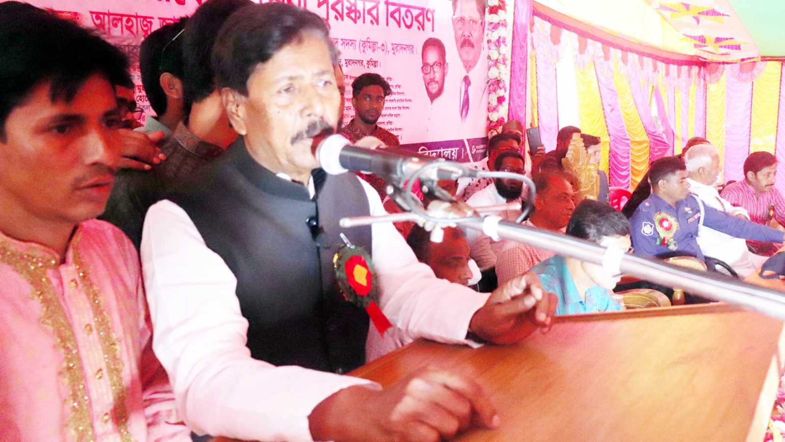 মুরাদনগরে শিক্ষার মান উন্নয়নে মা সমাবেশ করেছেন আমপাল সরকারি প্রাথমিক বিদ্যালয়